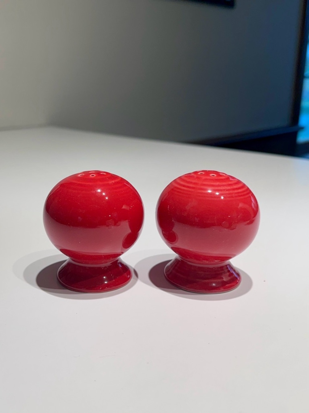 NEW IN BOX Fiesta Scarlet Salt & Pepper Shakers - Picture 3 of 5